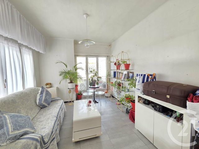 Appartement F5 à vendre - 5 pièces - 85.0 m2 - TOULON - 83 - PROVENCE-ALPES-COTE-D-AZUR - Century 21 Ouest Immo