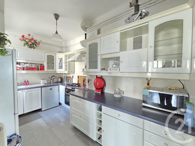 Appartement F5 à vendre - 5 pièces - 85.0 m2 - TOULON - 83 - PROVENCE-ALPES-COTE-D-AZUR - Century 21 Ouest Immo