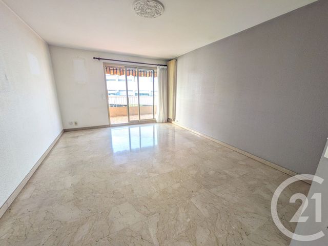 Appartement T3 à vendre - 3 pièces - 64.28 m2 - TOULON - 83 - PROVENCE-ALPES-COTE-D-AZUR - Century 21 Ouest Immo