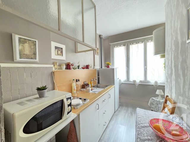 Appartement T1 à vendre - 1 pièce - 28.0 m2 - TOULON - 83 - PROVENCE-ALPES-COTE-D-AZUR - Century 21 Ouest Immo