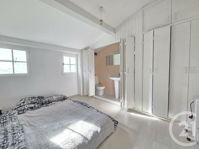 Appartement F4 à vendre - 4 pièces - 82.88 m2 - OLLIOULES - 83 - PROVENCE-ALPES-COTE-D-AZUR - Century 21 Ouest Immo