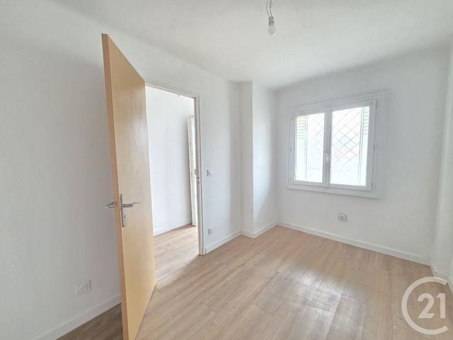 Appartement T5 à vendre - 5 pièces - 79.5 m2 - TOULON - 83 - PROVENCE-ALPES-COTE-D-AZUR - Century 21 Ouest Immo