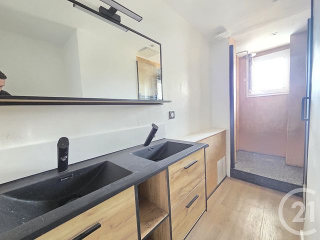 Appartement T5 à vendre - 5 pièces - 79.5 m2 - TOULON - 83 - PROVENCE-ALPES-COTE-D-AZUR - Century 21 Ouest Immo