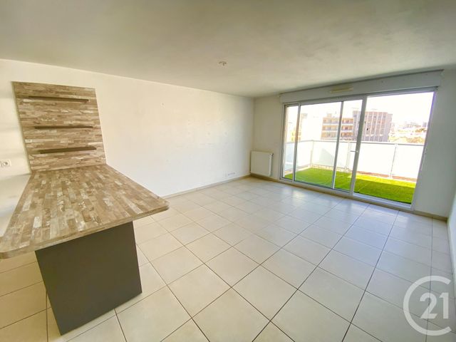 Appartement F3 à vendre - 3 pièces - 63.0 m2 - TOULON - 83 - PROVENCE-ALPES-COTE-D-AZUR - Century 21 Ouest Immo