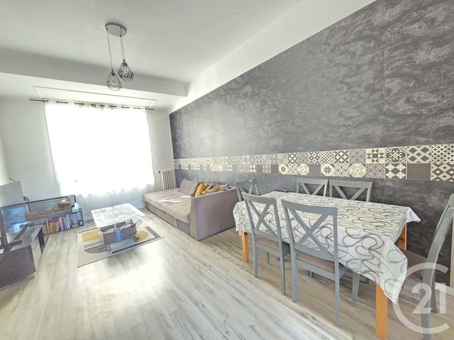 Appartement F3 à vendre - 3 pièces - 61.3 m2 - TOULON - 83 - PROVENCE-ALPES-COTE-D-AZUR - Century 21 Ouest Immo