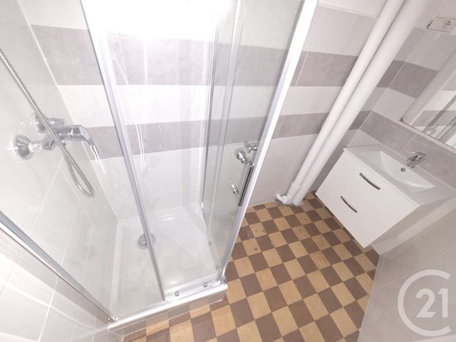 Appartement T3 à vendre - 3 pièces - 56.0 m2 - TOULON - 83 - PROVENCE-ALPES-COTE-D-AZUR - Century 21 Ouest Immo