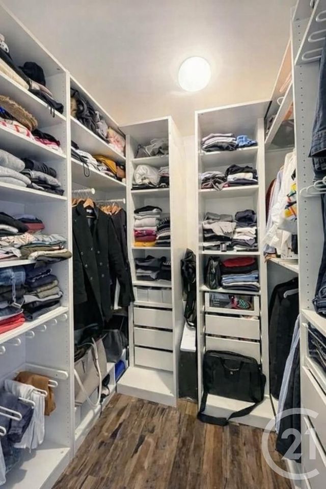 Appartement F3 à vendre - 3 pièces - 58.0 m2 - TOULON - 83 - PROVENCE-ALPES-COTE-D-AZUR - Century 21 Ouest Immo