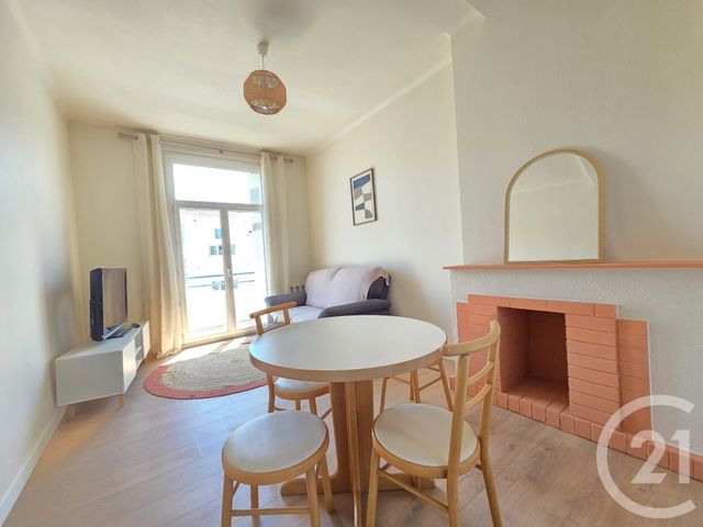 Appartement F2 à vendre - 2 pièces - 40.83 m2 - TOULON - 83 - PROVENCE-ALPES-COTE-D-AZUR - Century 21 Ouest Immo