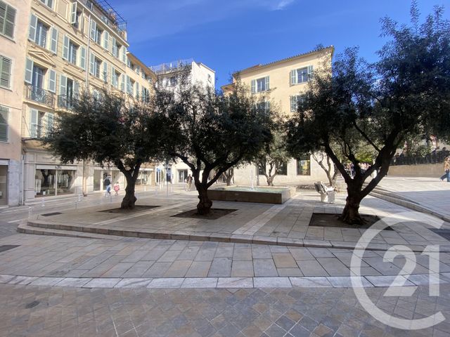 Appartement T1 à vendre - 1 pièce - 28.0 m2 - TOULON - 83 - PROVENCE-ALPES-COTE-D-AZUR - Century 21 Ouest Immo