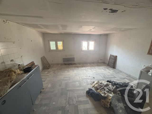 Appartement T1 à vendre - 1 pièce - 28.0 m2 - TOULON - 83 - PROVENCE-ALPES-COTE-D-AZUR - Century 21 Ouest Immo