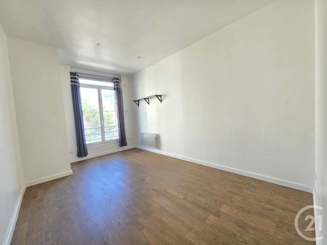 Appartement T3 à vendre - 3 pièces - 57.33 m2 - TOULON - 83 - PROVENCE-ALPES-COTE-D-AZUR - Century 21 Ouest Immo