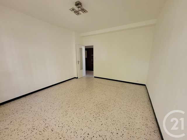 Appartement T2 à louer - 2 pièces - 49.84 m2 - TOULON - 83 - PROVENCE-ALPES-COTE-D-AZUR - Century 21 Ouest Immo