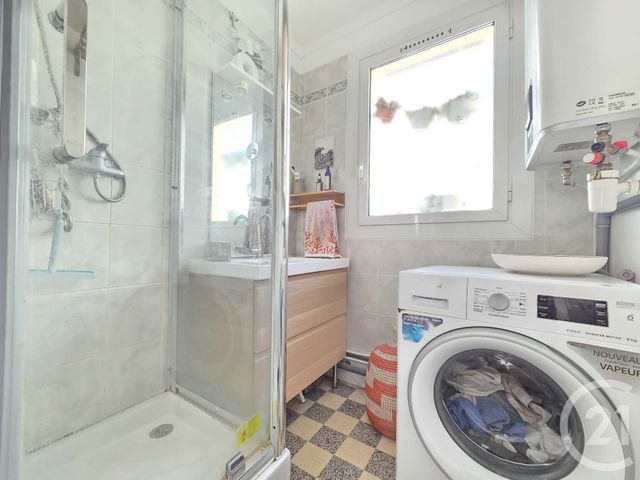 Appartement T3 à vendre - 3 pièces - 50.91 m2 - TOULON - 83 - PROVENCE-ALPES-COTE-D-AZUR - Century 21 Ouest Immo