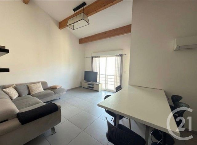 Appartement F2 à vendre - 2 pièces - 47.0 m2 - TOULON - 83 - PROVENCE-ALPES-COTE-D-AZUR - Century 21 Ouest Immo