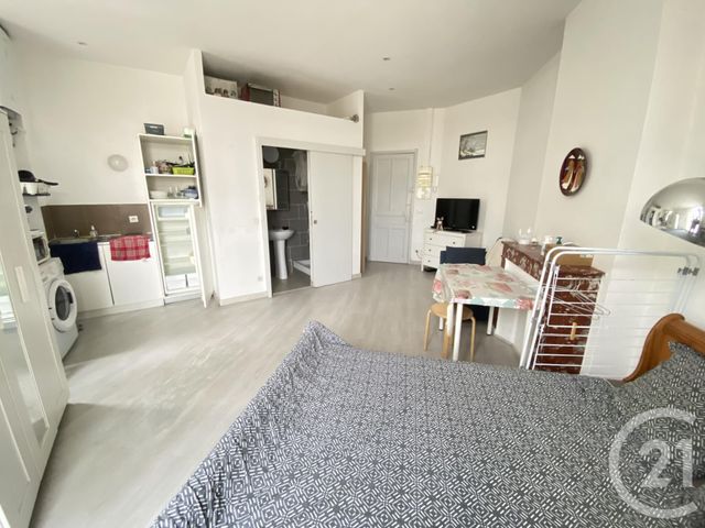 Appartement F1 à vendre - 1 pièce - 25.0 m2 - TOULON - 83 - PROVENCE-ALPES-COTE-D-AZUR - Century 21 Ouest Immo