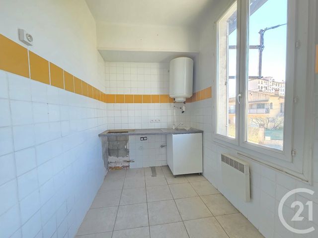 Appartement T2 à vendre - 2 pièces - 40.61 m2 - TOULON - 83 - PROVENCE-ALPES-COTE-D-AZUR - Century 21 Ouest Immo