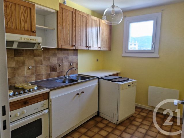 Appartement à louer - 3 pièces - 72.0 m2 - TOULON - 83 - PROVENCE-ALPES-COTE-D-AZUR - Century 21 Ouest Immo