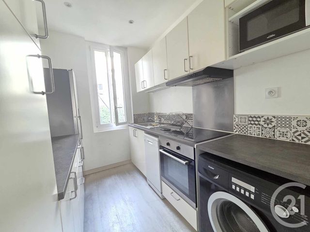 Appartement F3 à vendre - 3 pièces - 62.63 m2 - TOULON - 83 - PROVENCE-ALPES-COTE-D-AZUR - Century 21 Ouest Immo