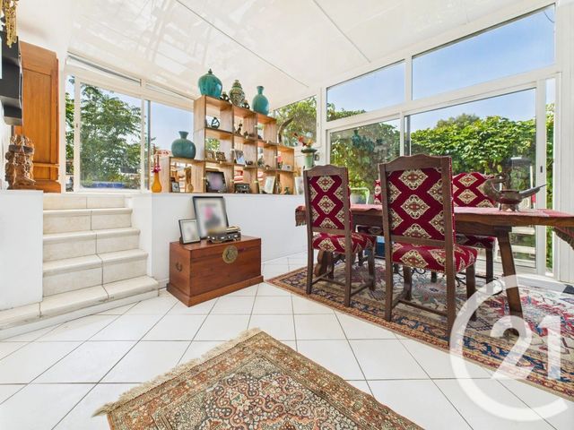 maison à vendre - 5 pièces - 204.12 m2 - TOULON - 83 - PROVENCE-ALPES-COTE-D-AZUR - Century 21 Ouest Immo