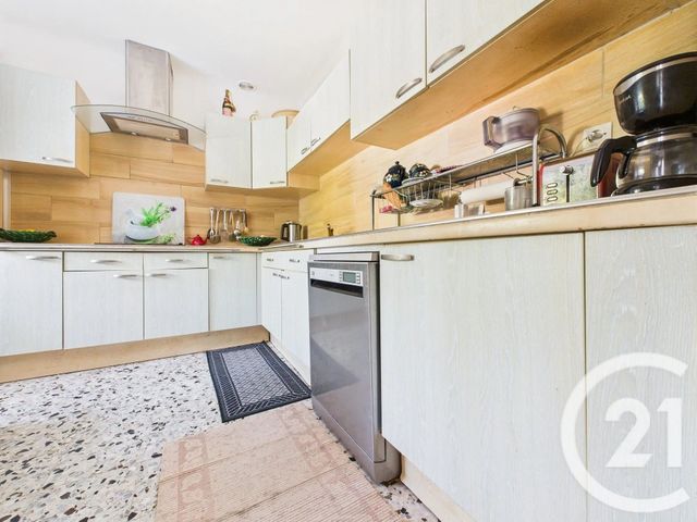 maison à vendre - 5 pièces - 204.12 m2 - TOULON - 83 - PROVENCE-ALPES-COTE-D-AZUR - Century 21 Ouest Immo