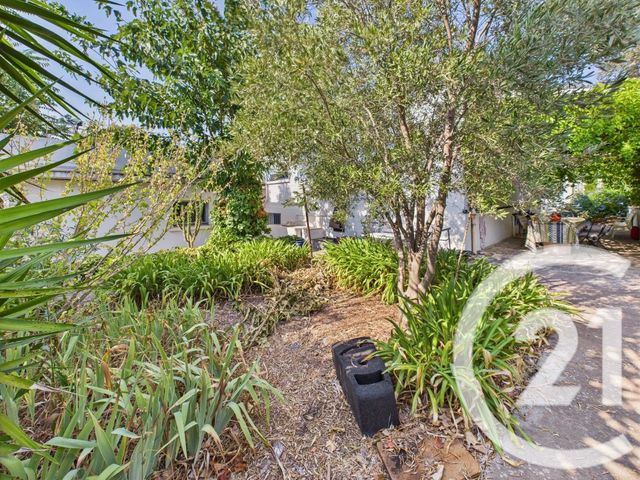 maison à vendre - 5 pièces - 204.12 m2 - TOULON - 83 - PROVENCE-ALPES-COTE-D-AZUR - Century 21 Ouest Immo