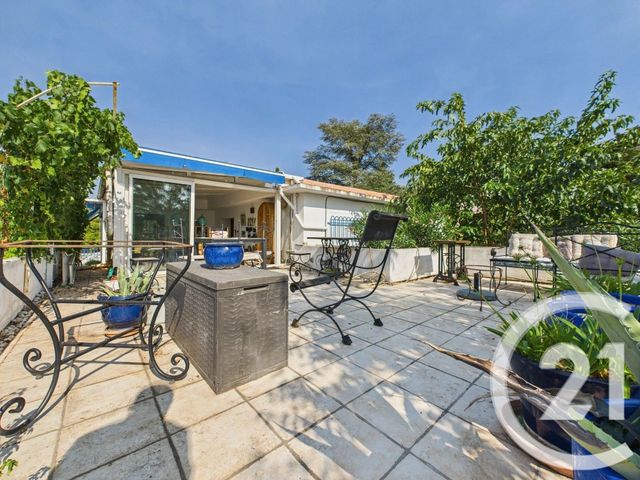 maison - TOULON - 83