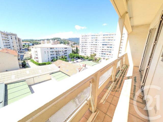 Appartement T4 à vendre - 4 pièces - 65.56 m2 - TOULON - 83 - PROVENCE-ALPES-COTE-D-AZUR - Century 21 Ouest Immo
