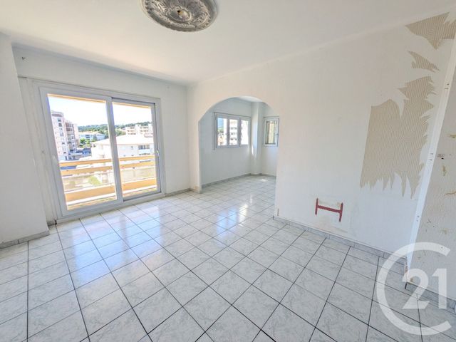 Appartement T4 à vendre - 4 pièces - 65.56 m2 - TOULON - 83 - PROVENCE-ALPES-COTE-D-AZUR - Century 21 Ouest Immo
