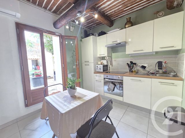 Appartement F1 à vendre - 1 pièce - 22.2 m2 - TOULON - 83 - PROVENCE-ALPES-COTE-D-AZUR - Century 21 Ouest Immo