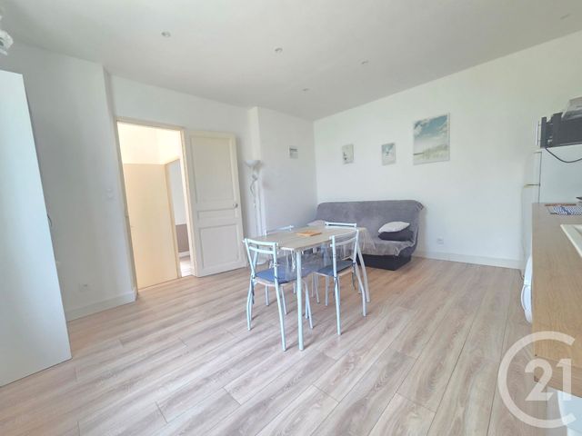 Appartement T2 à vendre - 2 pièces - 35.0 m2 - LA SEYNE SUR MER - 83 - PROVENCE-ALPES-COTE-D-AZUR - Century 21 Ouest Immo