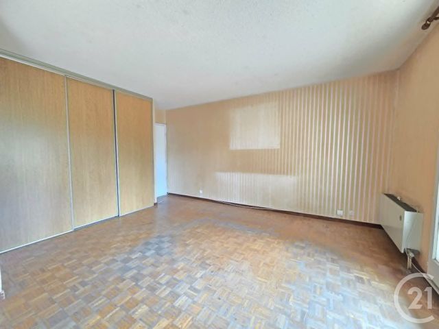 Appartement T5 à vendre - 5 pièces - 97.8 m2 - TOULON - 83 - PROVENCE-ALPES-COTE-D-AZUR - Century 21 Ouest Immo