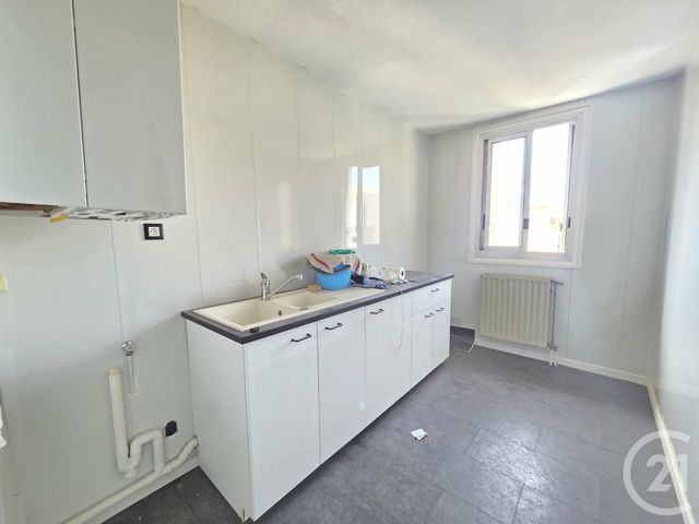 Appartement T3 à vendre - 3 pièces - 64.32 m2 - TOULON - 83 - PROVENCE-ALPES-COTE-D-AZUR - Century 21 Ouest Immo