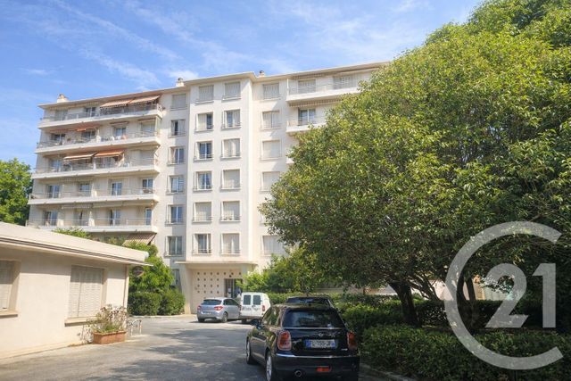 Appartement F3 à vendre - 3 pièces - 64.0 m2 - TOULON - 83 - PROVENCE-ALPES-COTE-D-AZUR - Century 21 Ouest Immo