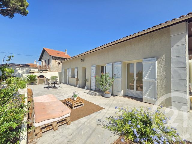 maison - TOULON - 83