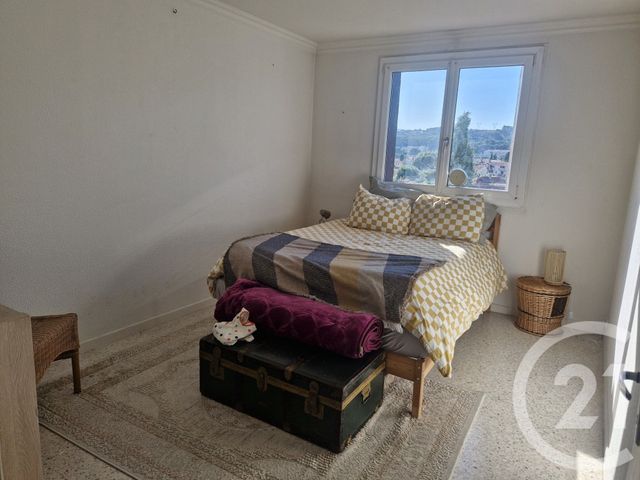 Appartement F5 à louer - 5 pièces - 101.6 m2 - TOULON - 83 - PROVENCE-ALPES-COTE-D-AZUR - Century 21 Ouest Immo