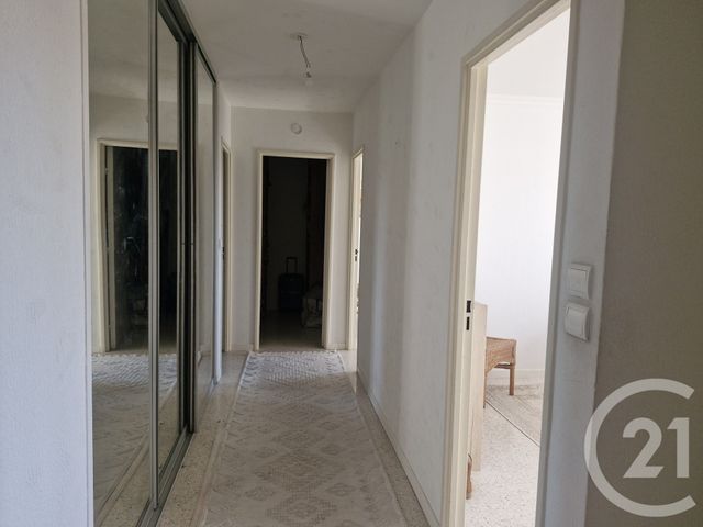 Appartement F5 à louer - 5 pièces - 101.6 m2 - TOULON - 83 - PROVENCE-ALPES-COTE-D-AZUR - Century 21 Ouest Immo