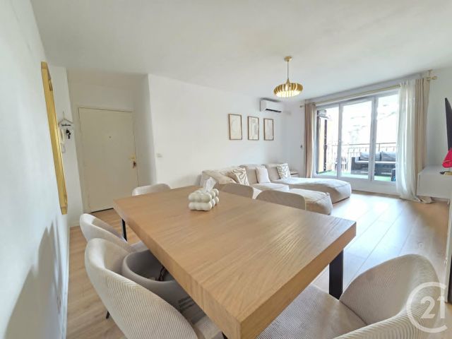 Appartement F3 à vendre - 3 pièces - 54.95 m2 - LA SEYNE SUR MER - 83 - PROVENCE-ALPES-COTE-D-AZUR - Century 21 Ouest Immo