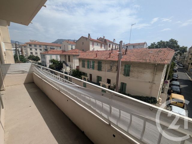 Appartement T4 à vendre - 4 pièces - 63.2 m2 - TOULON - 83 - PROVENCE-ALPES-COTE-D-AZUR - Century 21 Ouest Immo