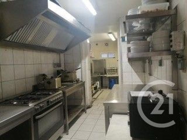 commerce à vendre - 132.1 m2 - TOULON - 83 - PROVENCE-ALPES-COTE-D-AZUR - Century 21 Ouest Immo