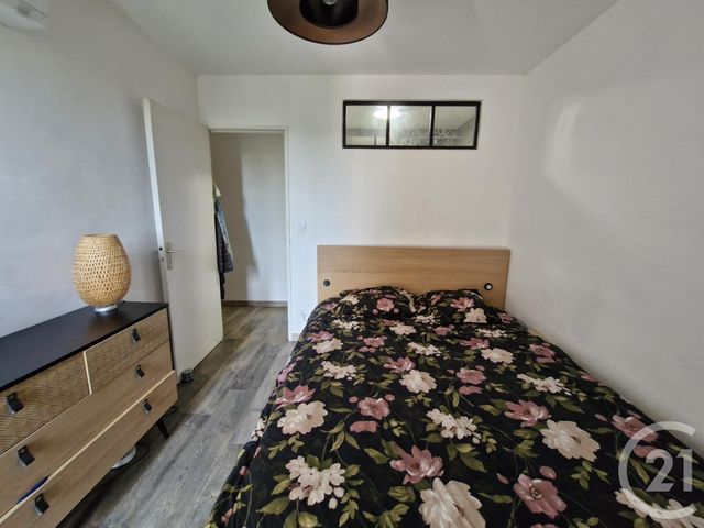 Appartement à louer - 2 pièces - 47.51 m2 - TOULON - 83 - PROVENCE-ALPES-COTE-D-AZUR - Century 21 Ouest Immo