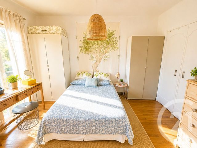 Appartement F3 à vendre - 3 pièces - 57.0 m2 - SANARY SUR MER - 83 - PROVENCE-ALPES-COTE-D-AZUR - Century 21 Ouest Immo