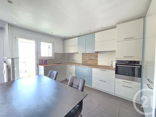 Appartement F4 à vendre - 4 pièces - 77.6 m2 - TOULON - 83 - PROVENCE-ALPES-COTE-D-AZUR - Century 21 Ouest Immo