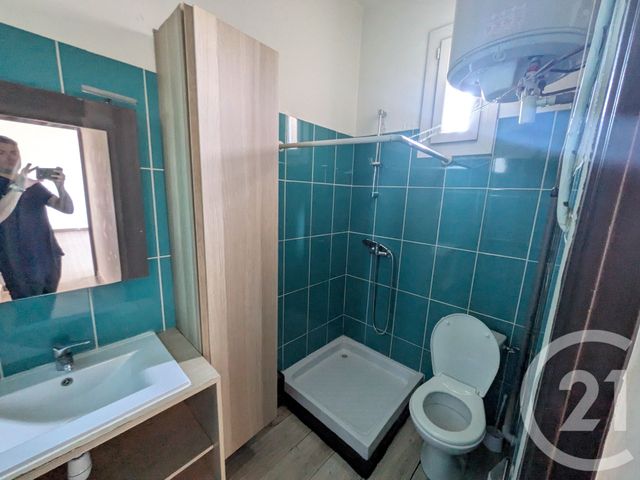 Appartement T2 à vendre - 2 pièces - 34.19 m2 - TOULON - 83 - PROVENCE-ALPES-COTE-D-AZUR - Century 21 Ouest Immo