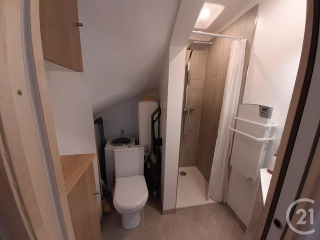 Appartement Studio à louer - 1 pièce - 17.0 m2 - TOULON - 83 - PROVENCE-ALPES-COTE-D-AZUR - Century 21 Ouest Immo