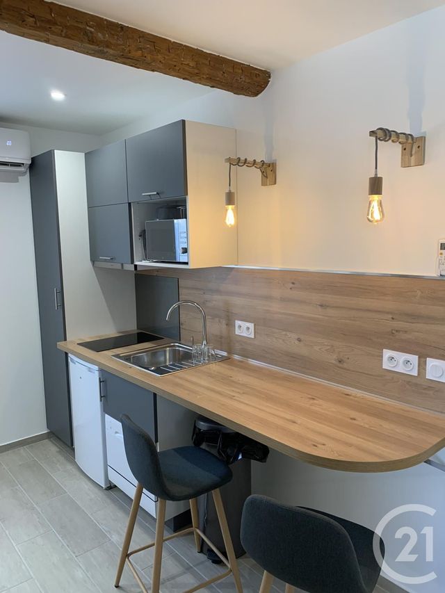 Appartement Studio à louer - 1 pièce - 17.0 m2 - TOULON - 83 - PROVENCE-ALPES-COTE-D-AZUR - Century 21 Ouest Immo