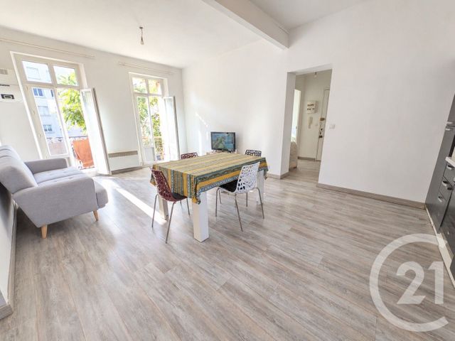 Appartement T3 à vendre - 3 pièces - 67.0 m2 - TOULON - 83 - PROVENCE-ALPES-COTE-D-AZUR - Century 21 Ouest Immo