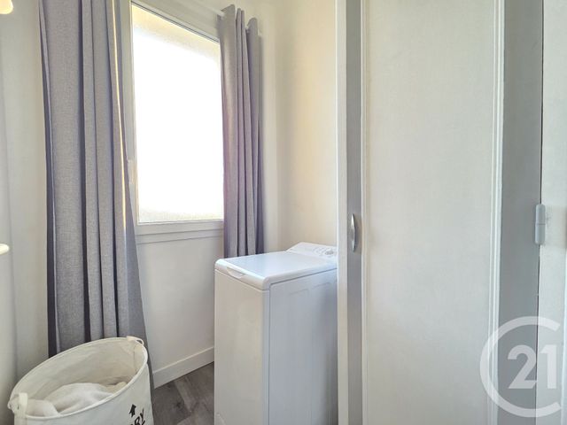 Appartement F2 bis à vendre - 2 pièces - 52.54 m2 - TOULON - 83 - PROVENCE-ALPES-COTE-D-AZUR - Century 21 Ouest Immo