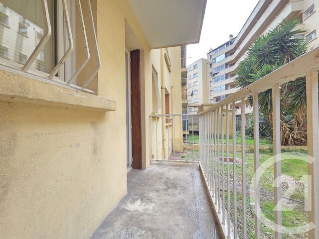 Appartement F3 à vendre - 3 pièces - 52.13 m2 - TOULON - 83 - PROVENCE-ALPES-COTE-D-AZUR - Century 21 Ouest Immo