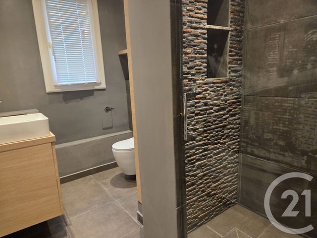 Appartement F3 à vendre - 3 pièces - 52.13 m2 - TOULON - 83 - PROVENCE-ALPES-COTE-D-AZUR - Century 21 Ouest Immo
