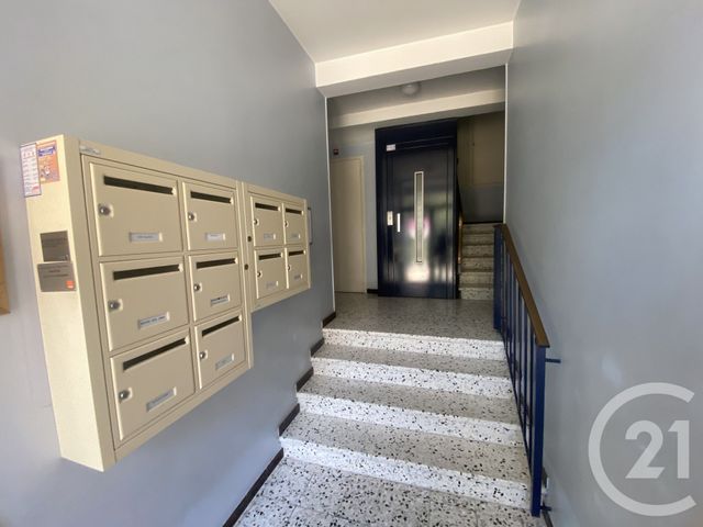 Appartement F3 à vendre - 3 pièces - 67.0 m2 - TOULON - 83 - PROVENCE-ALPES-COTE-D-AZUR - Century 21 Ouest Immo